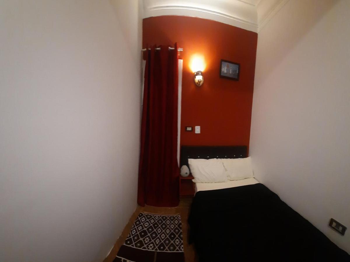 Happy Life Hostel Cairo Exterior photo