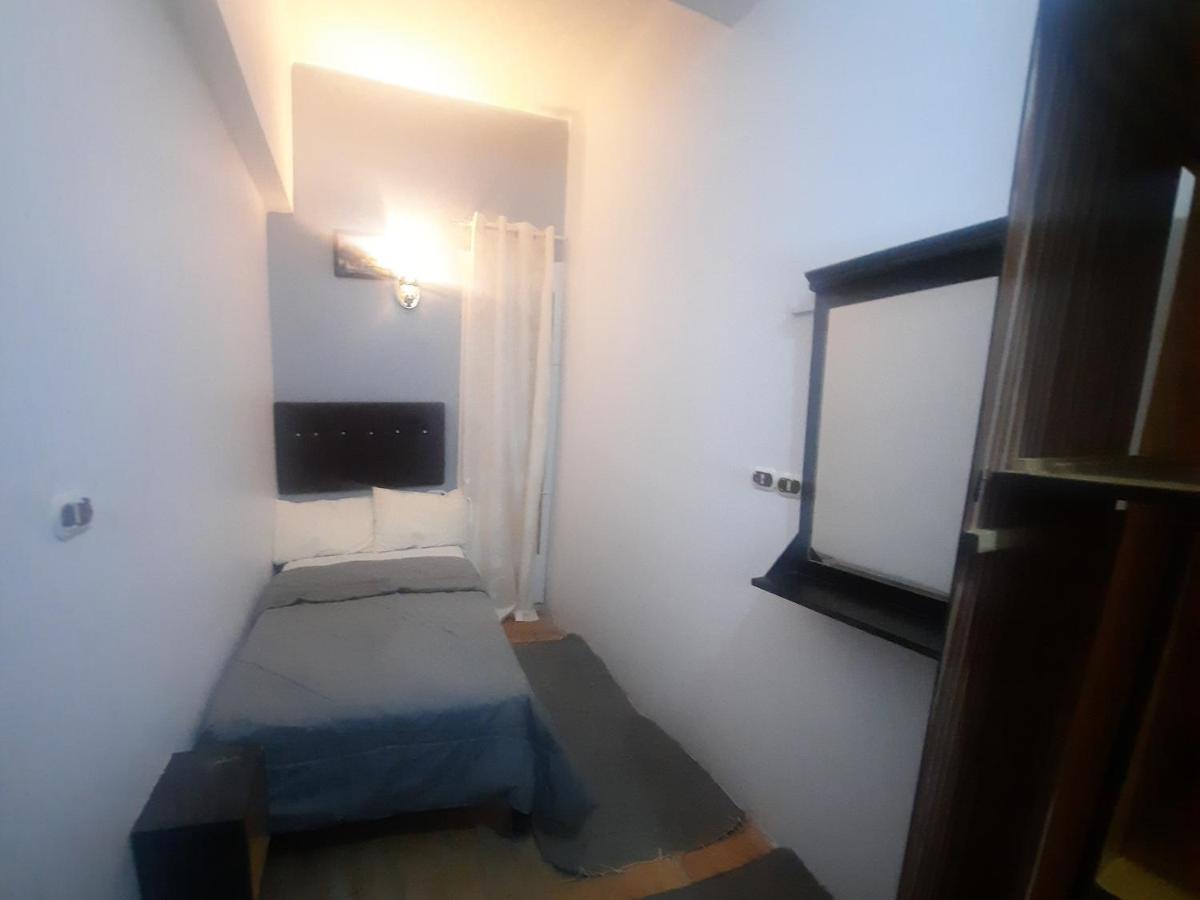 Happy Life Hostel Cairo Exterior photo